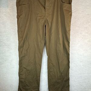 Columbia Men’s Dark Brown Khakis 42x30